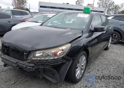 2015 Honda Accord Touring из США, поврежденный, VIN 1HGCR3F90FA025740